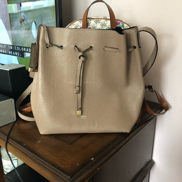 Purses - Picture 6 of 8